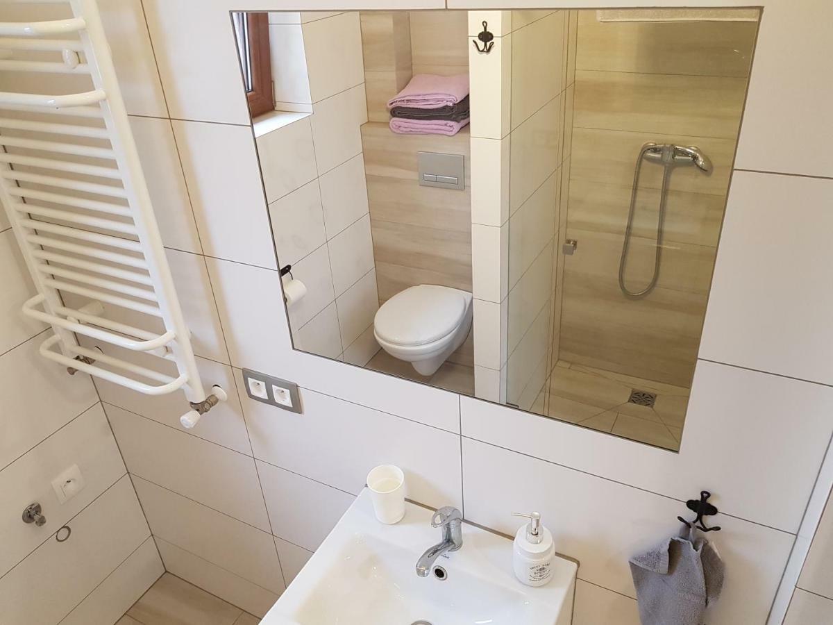 Wrzosowe Wzgorze Apartamenty Хенціни Екстер'єр фото